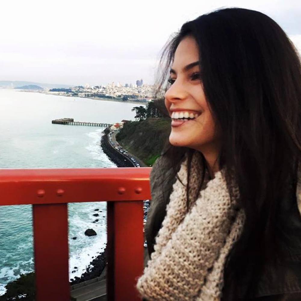 Meet your Posher, Shana